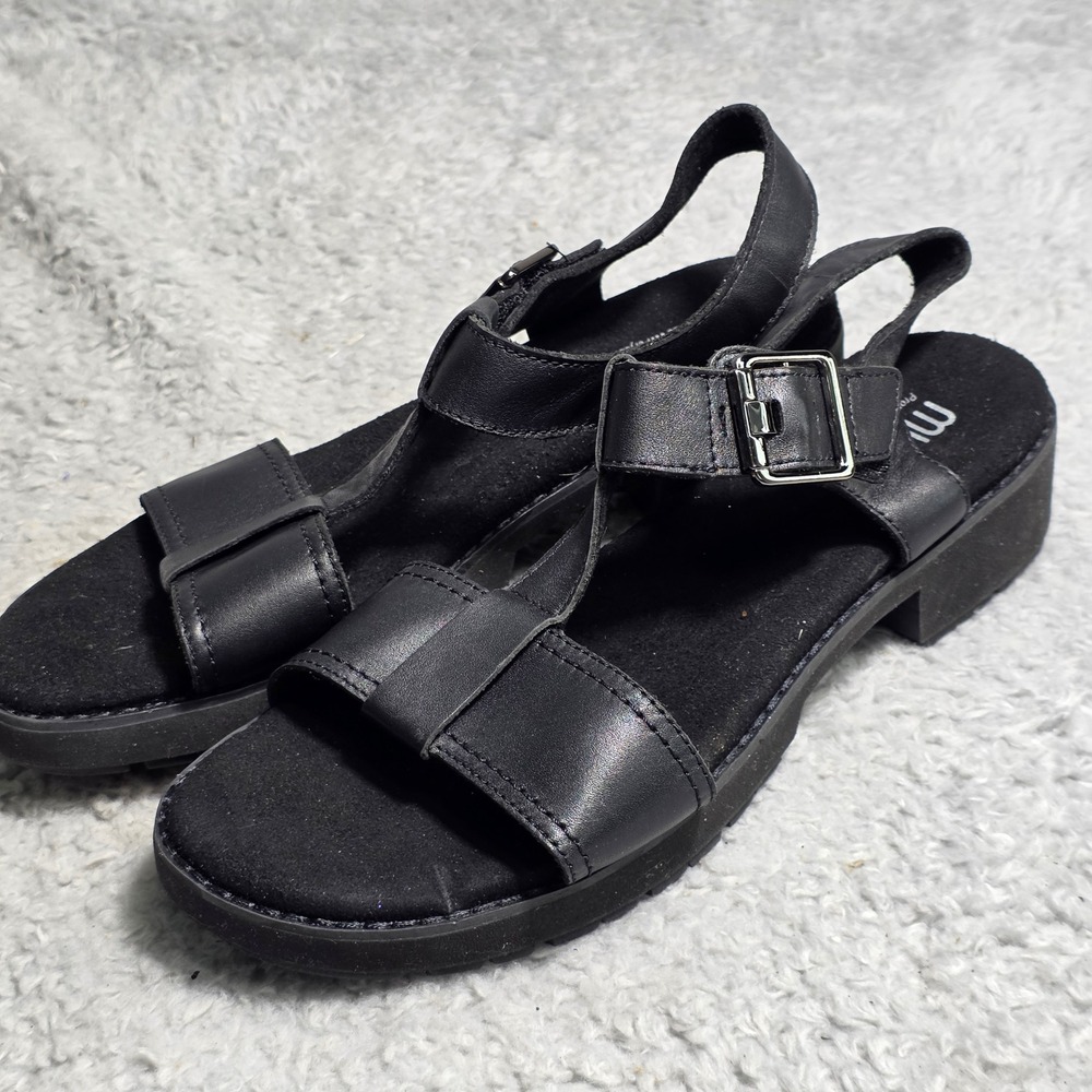 Munro Sandal Black Leather T-Strap Slingback‎ Lug Sole Womens 9M NEW